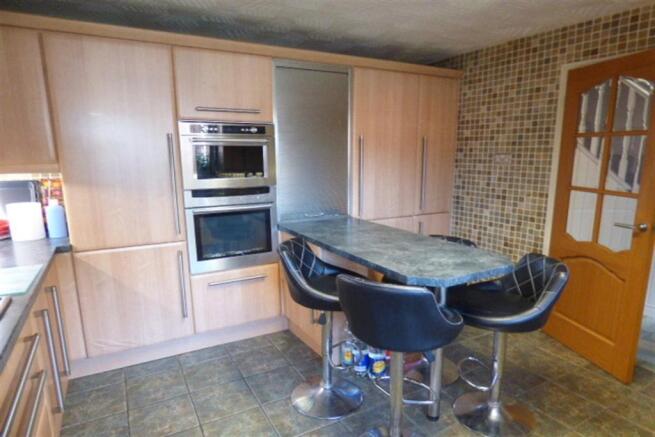 Kitchen b