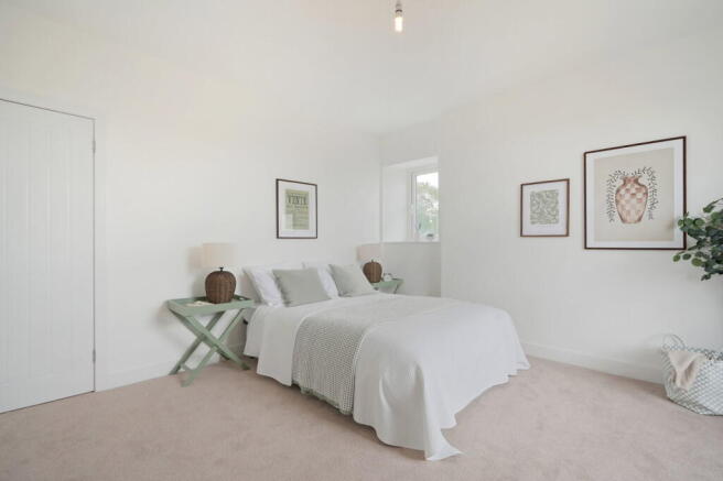 5 bed Terraced for sale Image 12