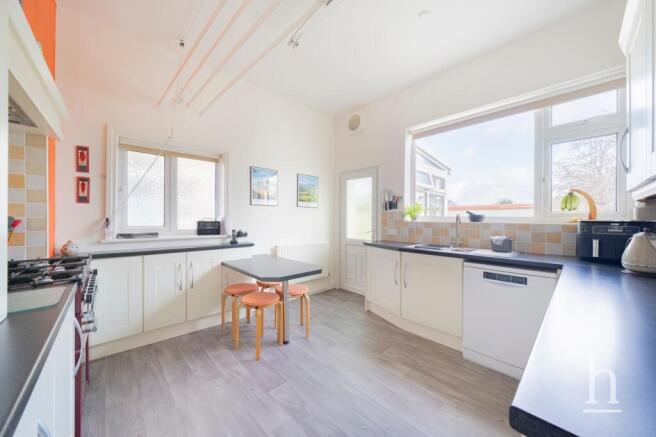 Hill Road, Prenton, CH43 photo 4