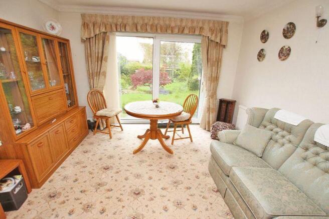 Rear of lounge