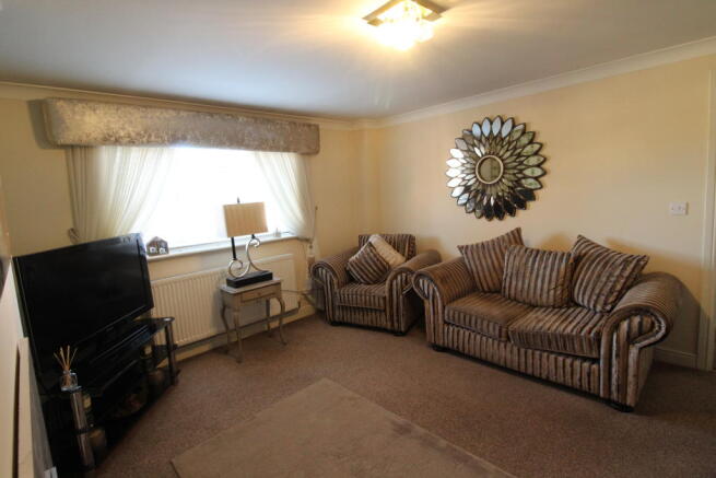Bromley lounge 2