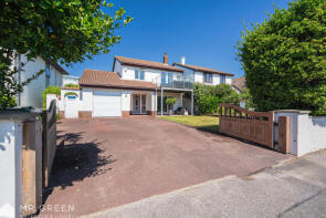 5b, Warren Edge Close, Bournemouth BH6 4AY