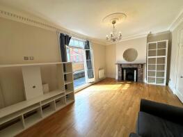 16, Crouch Hill, London N4 4AU