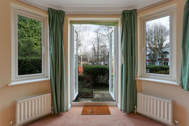 766067599 - 3, Vyne House, Carshalton Park Road, S