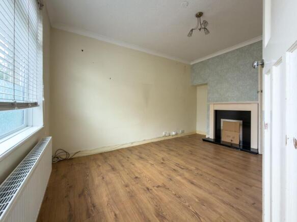 2 bed Terraced for sale Image 7
