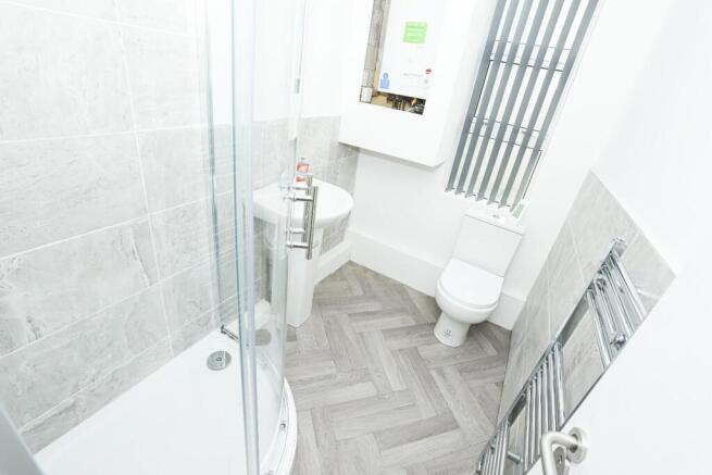 5 bed End of Terrace to rent Image 10