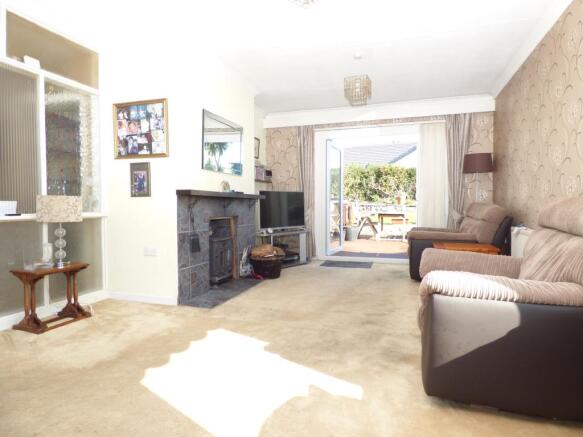 Lounge, with Access