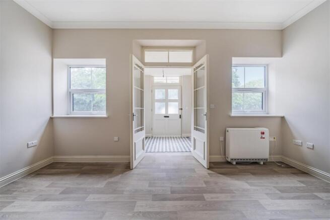 Entrance & Living.jpg