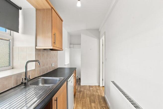 2 bed Terraced for sale Image 9