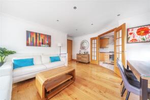 Flat 32, Kew Court, Richmond Road, Kingston Upon Thames KT2 5BF