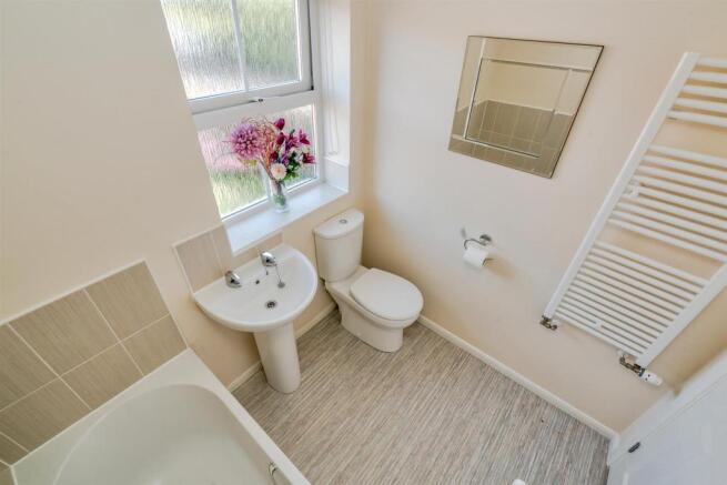 54, Water Reed Grove, Walsall, West Midlands, WS2 