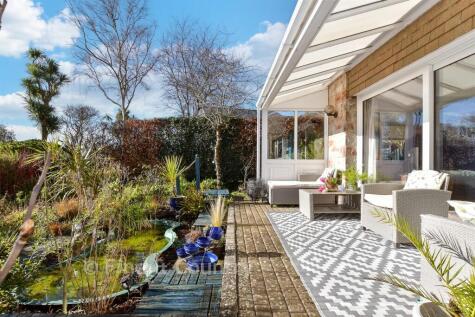 Castle Court, Ventnor, Isle of Wight