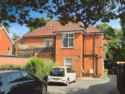 Meyrick Park Crescent, MEYRICK PARK, Bournemouth, BH3