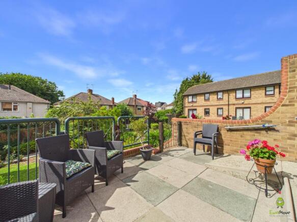 Presented by Nicoleta at EweMove Bexleyheath and D