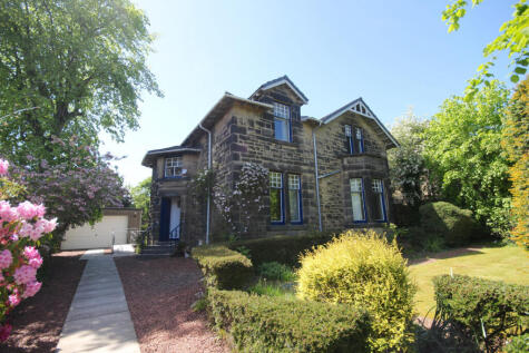 Springwells Avenue, Airdrie, ML6