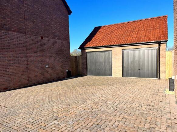 Double Garage and parking.jpg