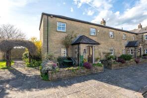 Ship Inn Cottage, Bridge Court, Harrogate Road, Harewood, Dunkeswick LS17 9LW