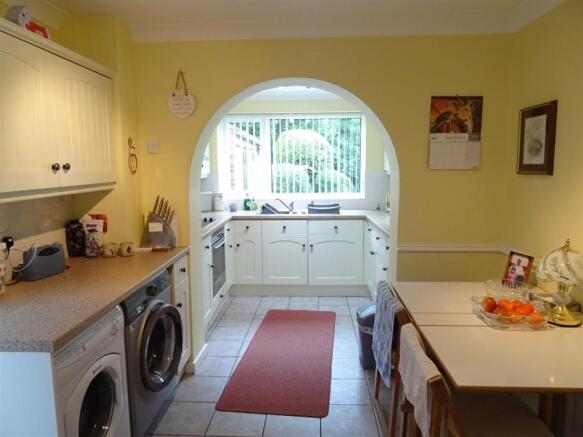 Extended Breakfast Kitchen