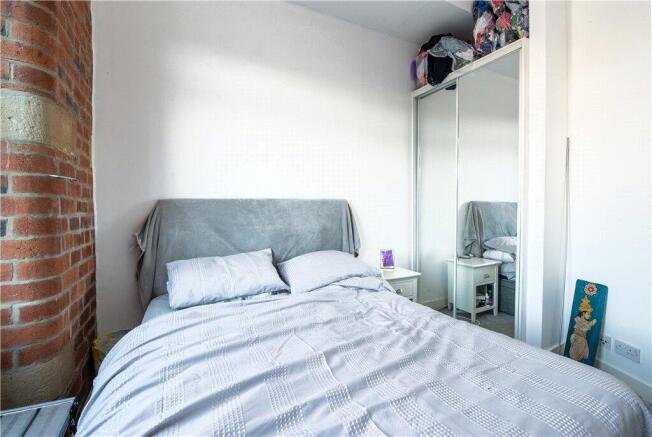 1 bed Apartment for sale Image 8