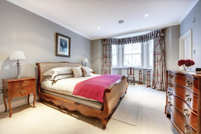 2 2 beaufort gard...