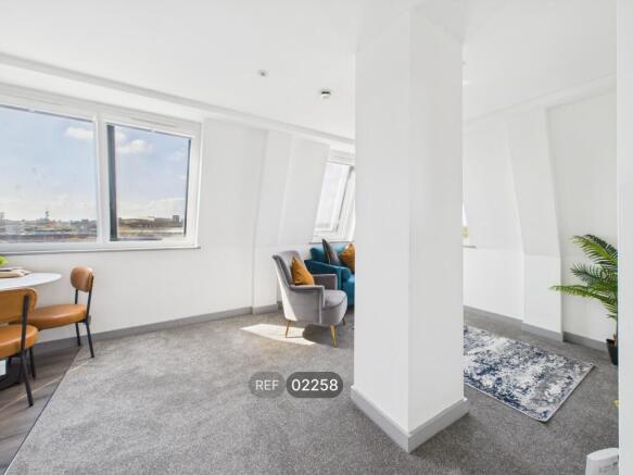 Kitchen/Living area