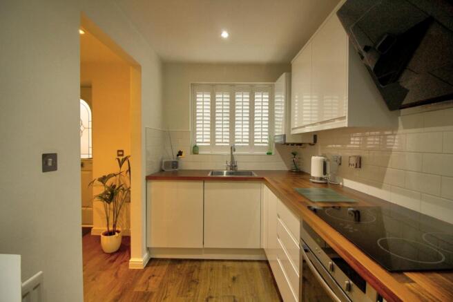 Kitchen11