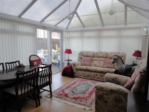DINING CONSERVATORY: