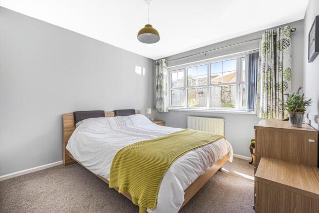 Double Bedroom 