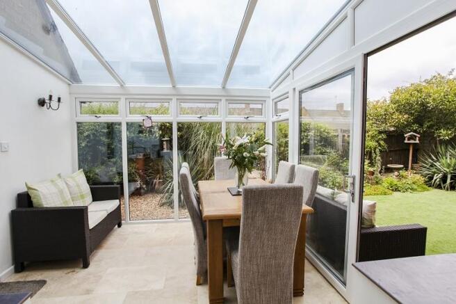 Conservatory/ Dining Room