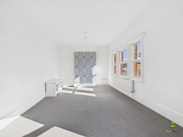 Presented by Clinton at EweMove Bexleyheath and Da