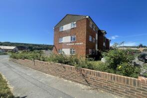 Flat 3, Marine Court, Gibbon Road, Newhaven BN9 9EN