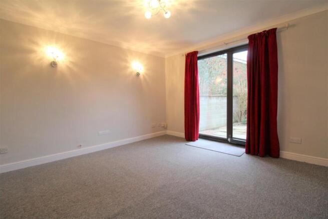 3 Living Room.JPG