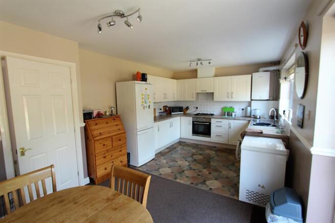 Dining Kitchen (1)