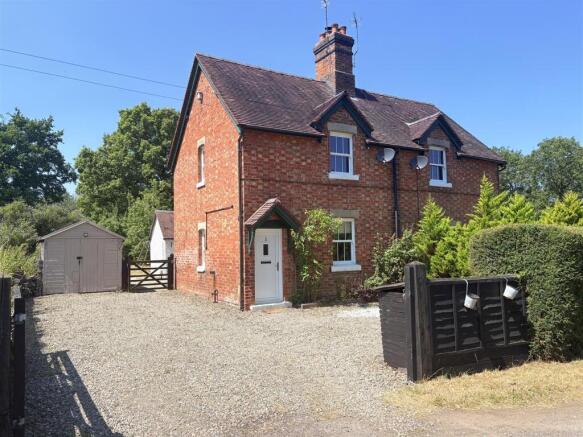Plex cottage front.jpg