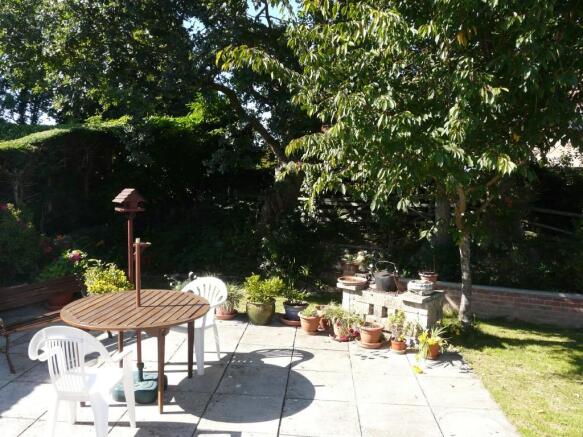 Photo 10
