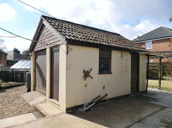 Detached Garage