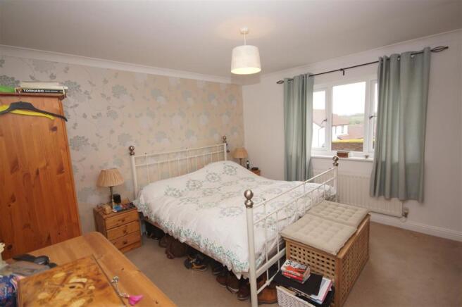 Master Bedroom.JPG