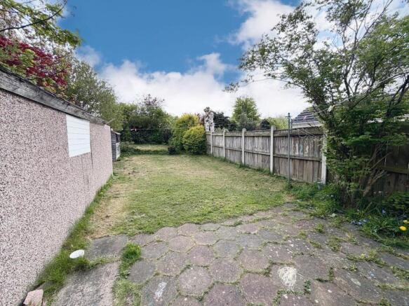 3 bed Semi-Detached for sale Image 10