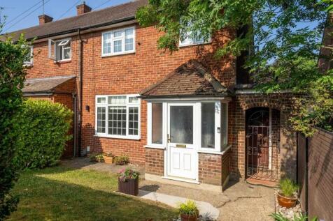 Burghley Avenue Borehamwood, WD6 2JL