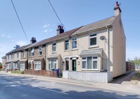 West Road, South Ockendon, RM15