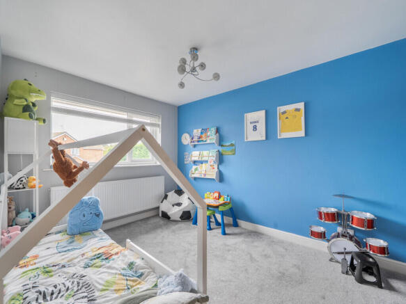 4 bed Town House for sale Image 7