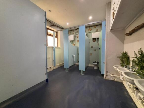 Detached for sale Image 9
