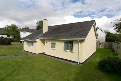 Stad Plas Hen, Llandaniel, Anglesey
