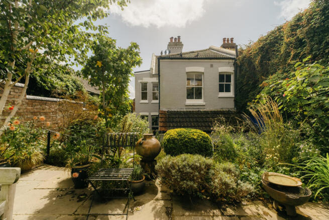 Croft-StLeonards-WestHillRoad-Exterior-9