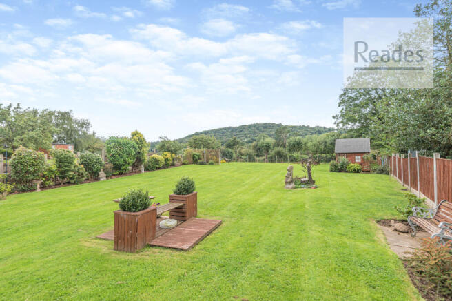 Garden to rear