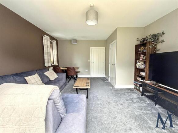 Living Room / Diner