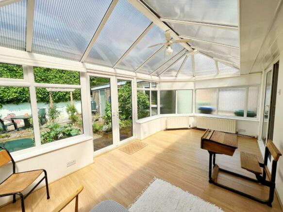 Conservatory pic 3.jpg