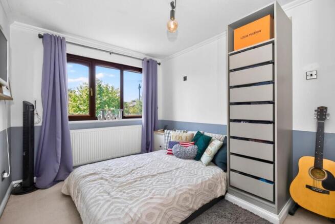 3 bed House for sale Image 7