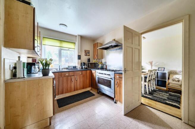 1417239-5-699d9580612fa