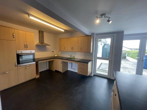 Breakfast/ Kitchen Room
